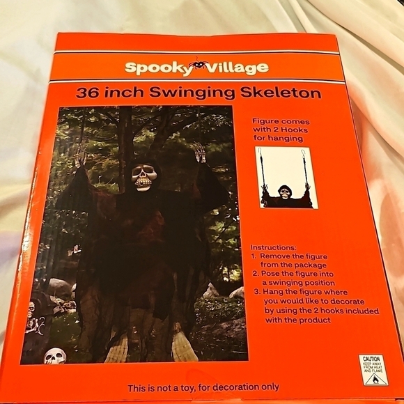 Spooky Village Other - NWOT SPOOKY VILLAGE 36 Inch Swinging Black Cloth Skeleton White Face Halloween